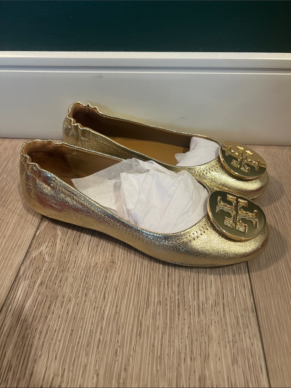 Tory Burch Gold Logo Minnie Travel Ballet Flats Sz 5